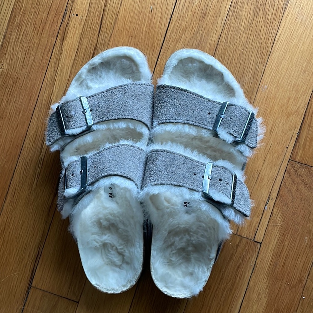 Brand new fuzzy Birkenstocks! Never worn outside! So cozy